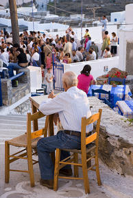 Anche ad Amorgos, nelle Cicladi, gli elettori hanno votato per il candidato indipendente (Carlo_it /Flickr)