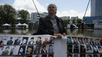 Le madri di Srebrenica all'Aja - foto di Giulia Magnani