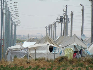 Il campo di Akçakale (foto di Dimitri Bettoni)