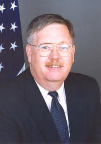 L'ambasciatore John Tefft