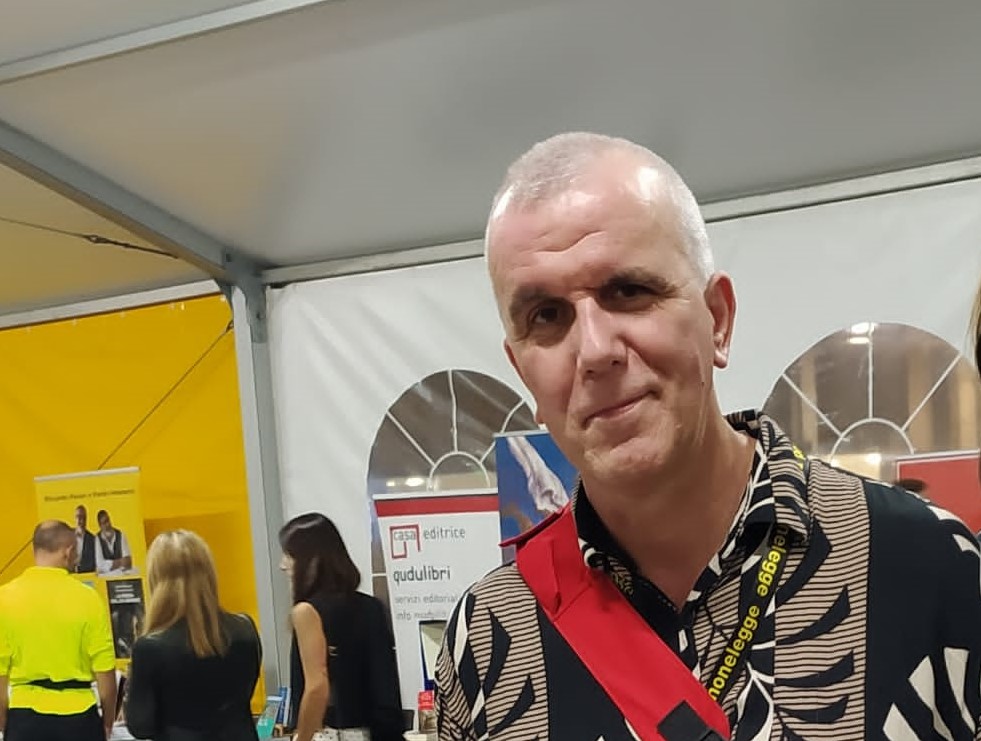 Robert Perišić al Pordenonelegge 2023 (foto Elisa Copetti - Bottega Errante)