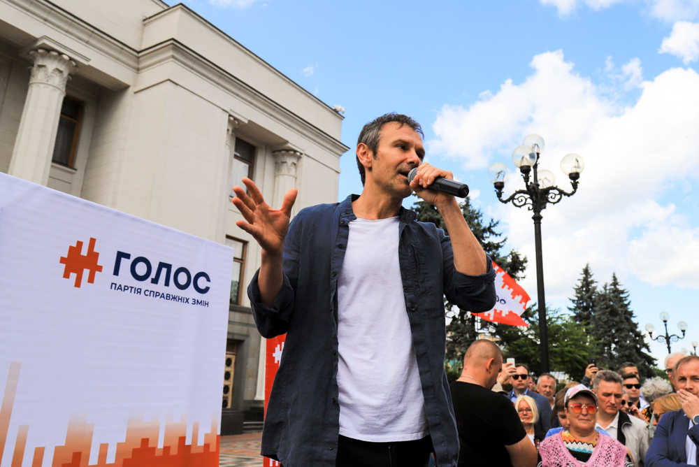 La rockstar Svyatoslav Vakarchuk a Kiev (foto © rospoint/Shutterstock)