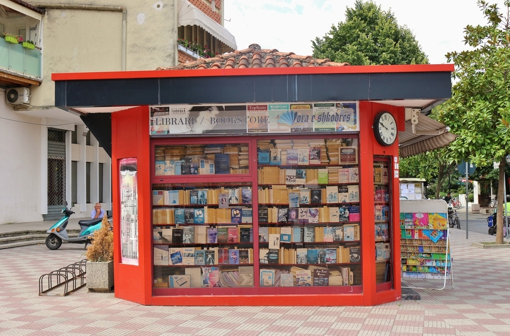 Albania-freedom-of-the-press-crushed-by-the-weight-of-politics