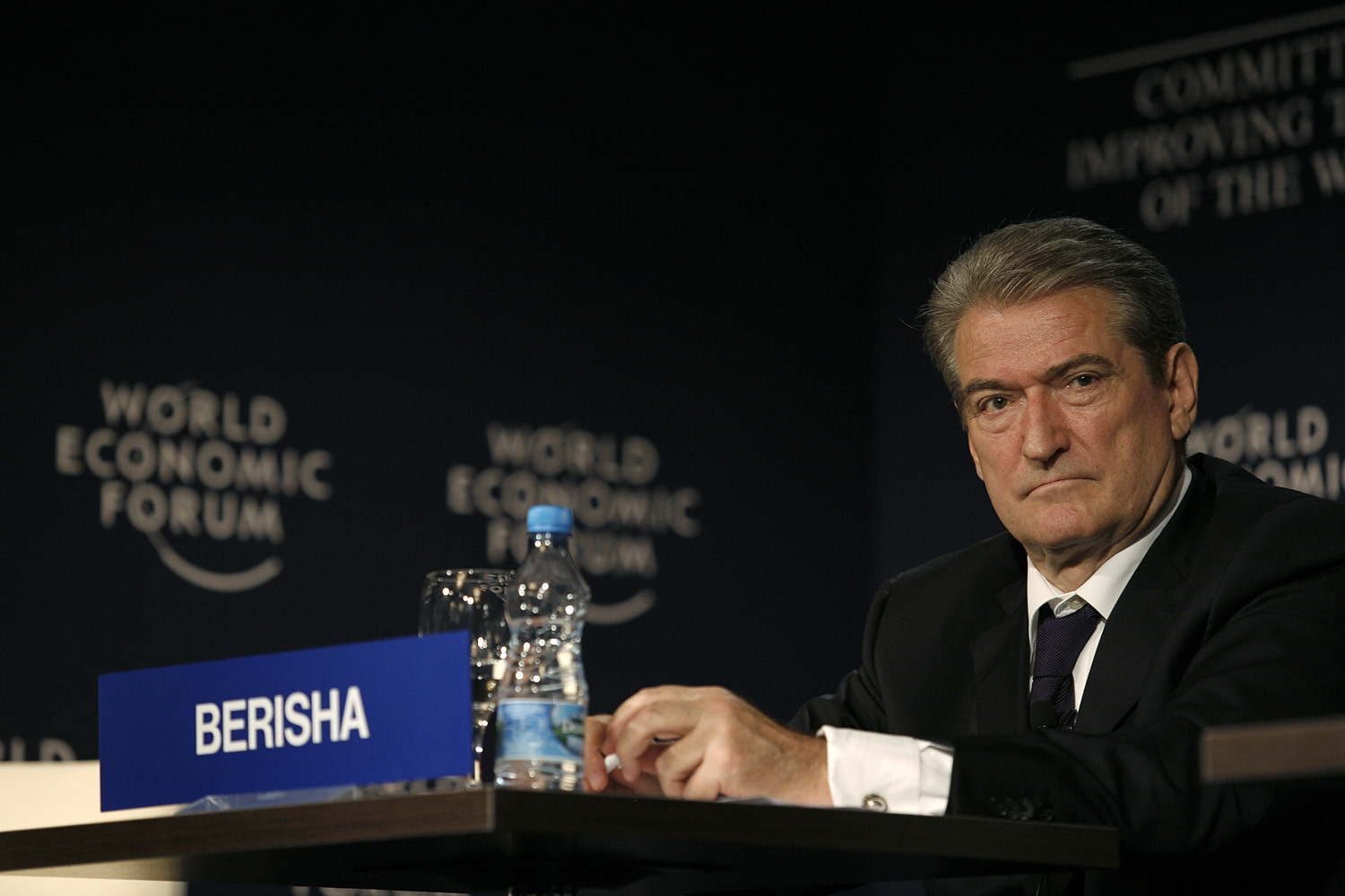 Albania-l-ex-premier-Berisha-indagato-per-corruzione