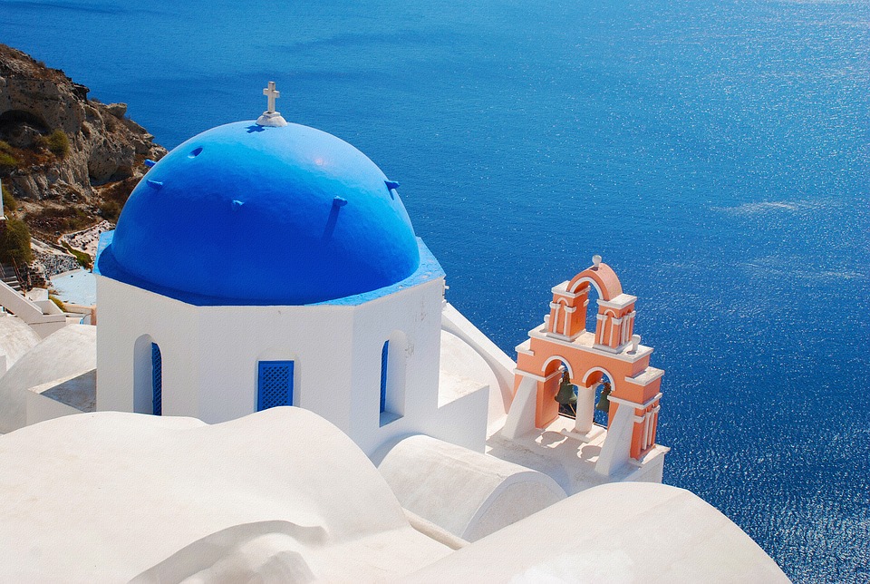 Covid-19-la-Grecia-riapre-ai-turisti