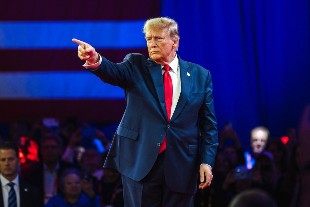 Skopje-si-congratula-con-Trump