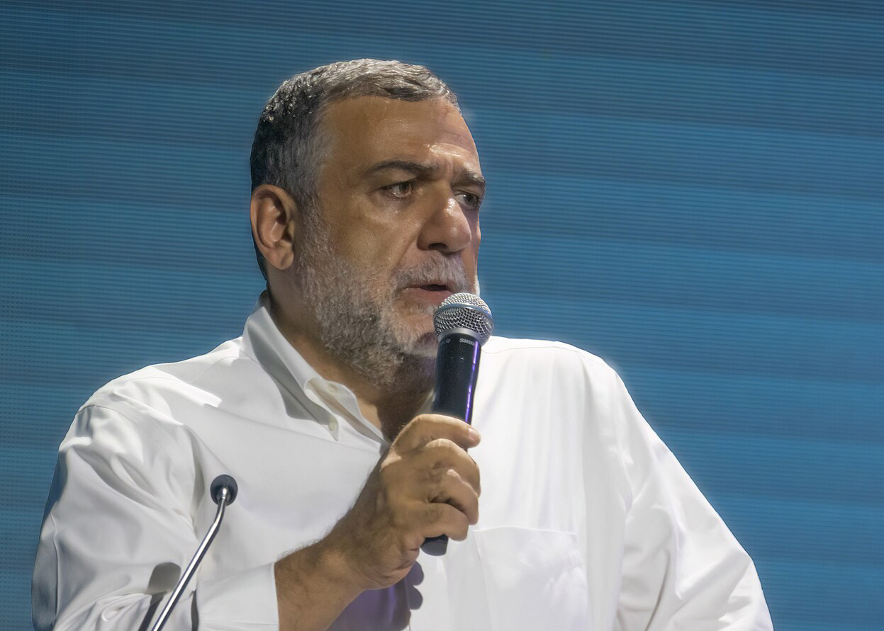 Dalle-banche-allo-sciopero-della-fame-Ruben-Vardanyan-sotto-processo-a-Baku