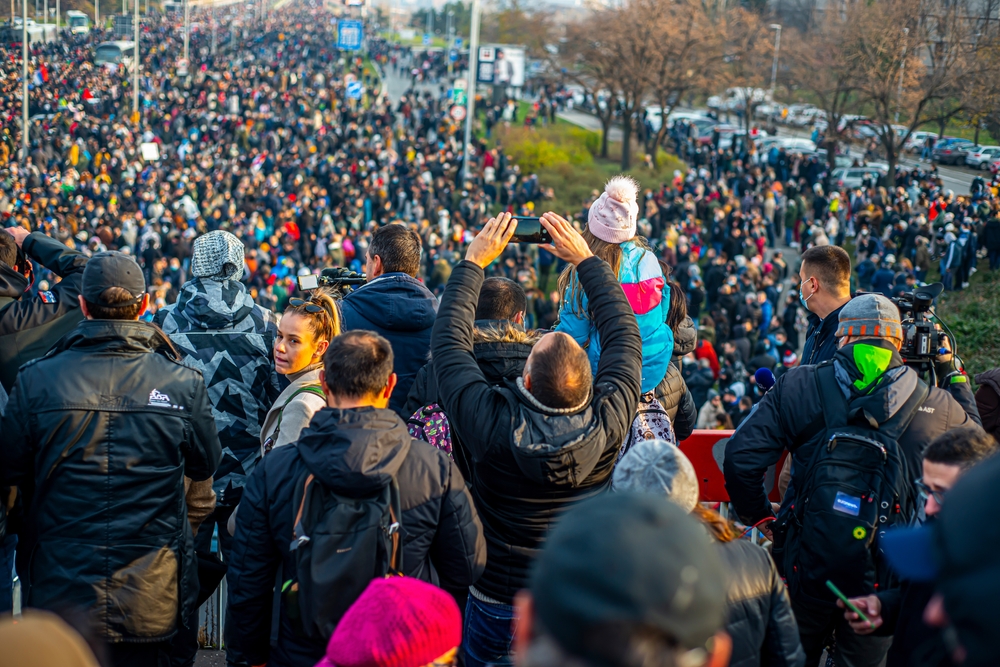 Le-responsabilita-di-Bruxelles-nell-estrazione-del-litio-in-Serbia