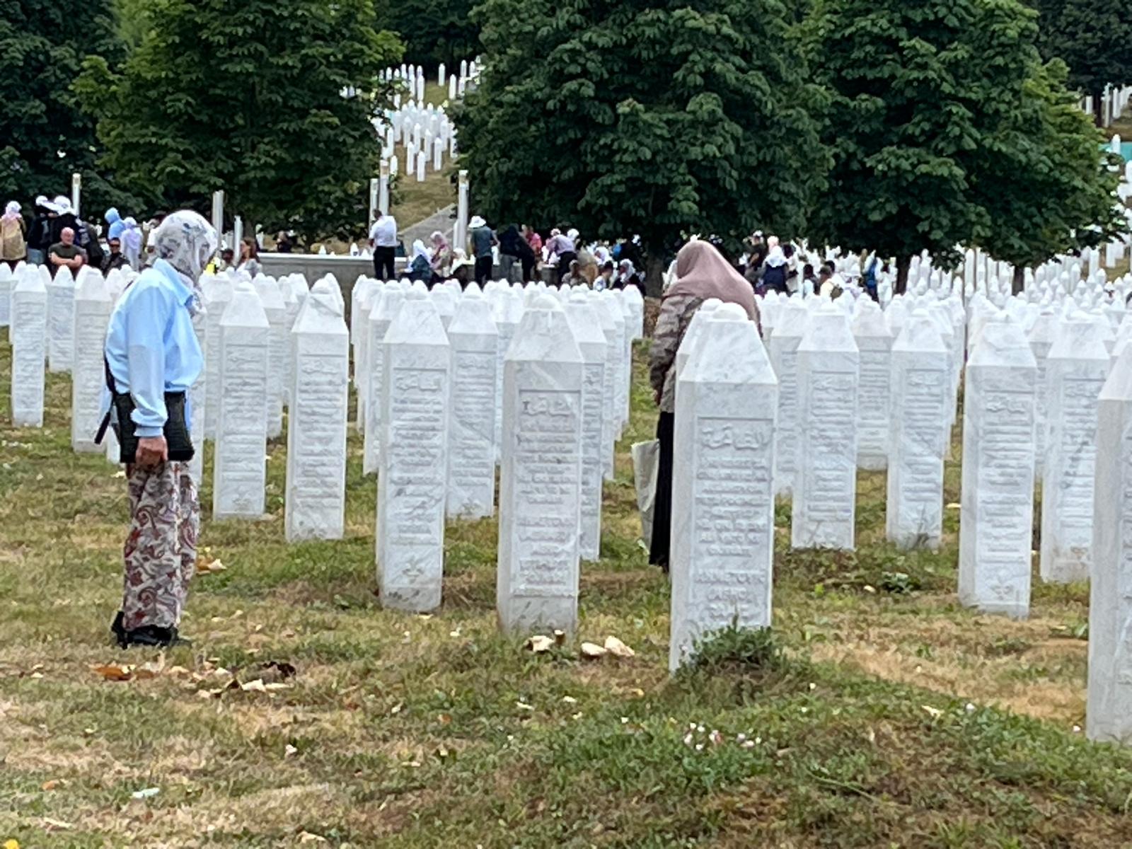 BiH-il-potere-degli-archivi-nella-costruzione-della-memoria-1