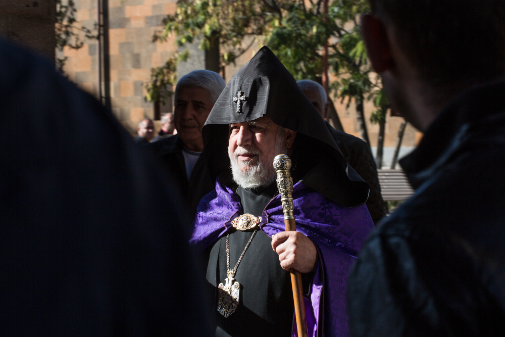 Church-and-State-again-clash-ahead-of-Armenia-elections