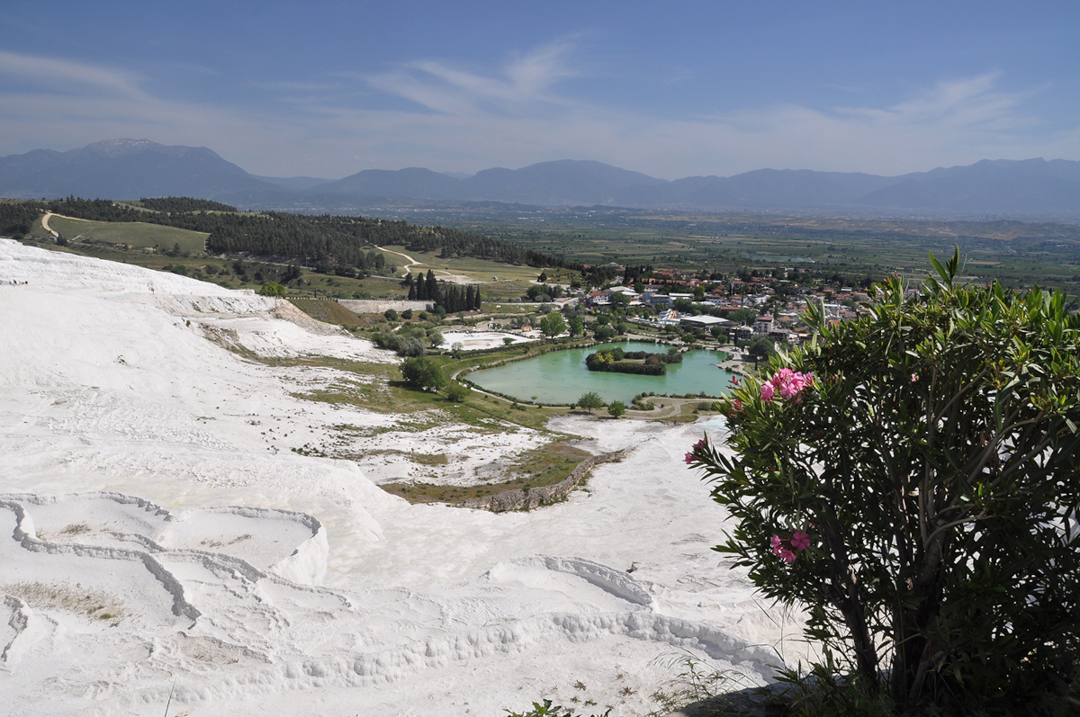 Panoramica di Pamukkale dall'alto