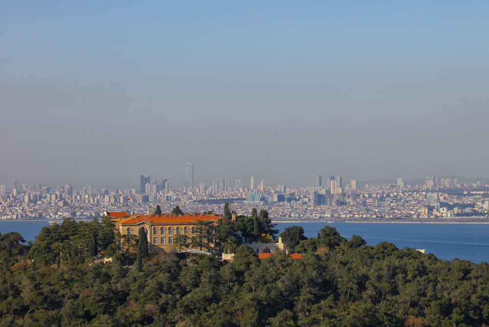 Seminario di Halki, Istanbul - © OVKNHR/Shutterstock